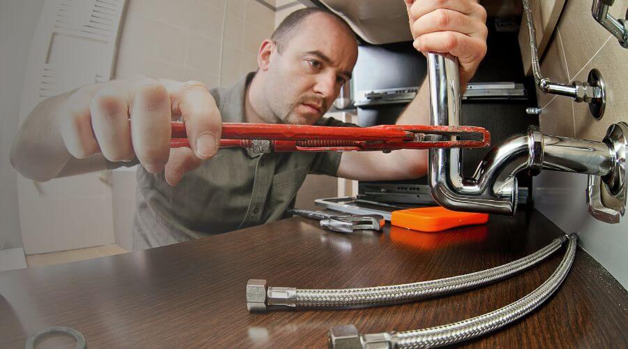 Local expert plumbing services in Kincheloe, MI